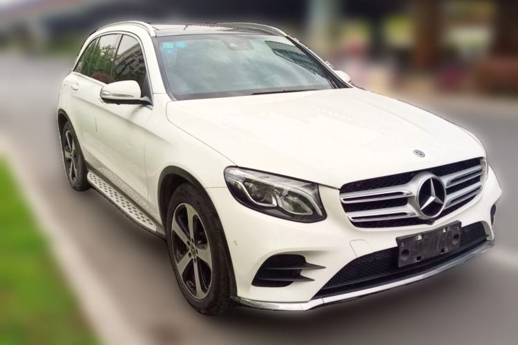 Used Mercedes-Benz GLC 2018 Facelift GLC 260 4MATIC Luxury Edition
