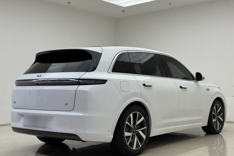 Used Li Auto L7 2023 Pro Model
