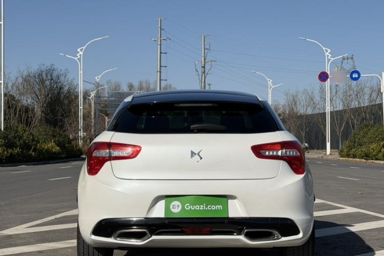 Used DS 5 2013 1.6T Elegant Edition THP200