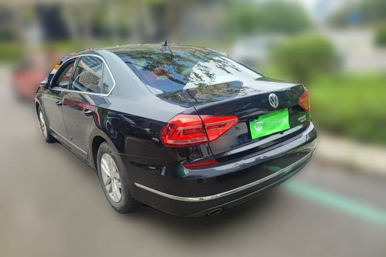 Used Volkswagen Passat 2016 330TSI DSG Luxury Edition Rear Left 45 Deg