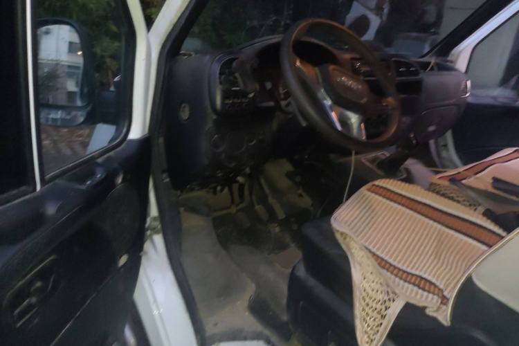 Used JMC Transit 2021 2.8T Space King Taurus Short Wheelbase Mid-Height 6-Seater Diesel Euro VI JX493
