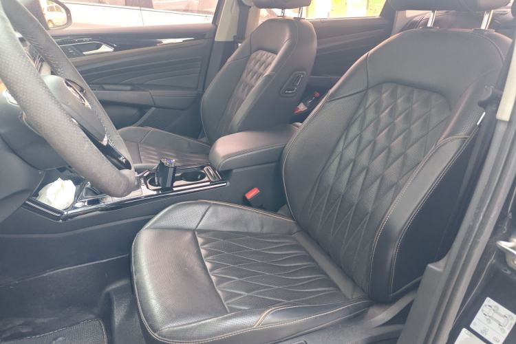 Used Volkswagen Passat New Energy 2020 430 PHEV Hybrid Luxury Edition China VI Standard
