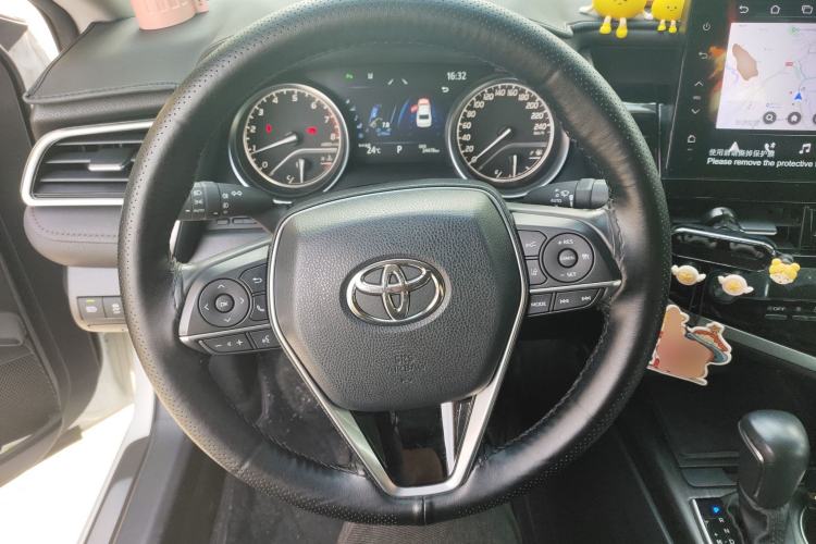 Used Toyota Camry 2023 2.0G Luxury Edition
