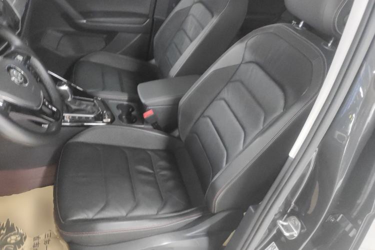 Used Volkswagen Tayron 2019 330TSI Two-Wheel Drive Luxury Model China VI Standard Left Front Seat