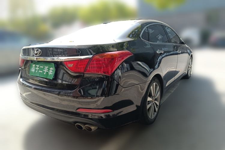 Used Hyundai Mistra 2014 1.8L Automatic Deluxe DLX Model Rear Right 45 Deg