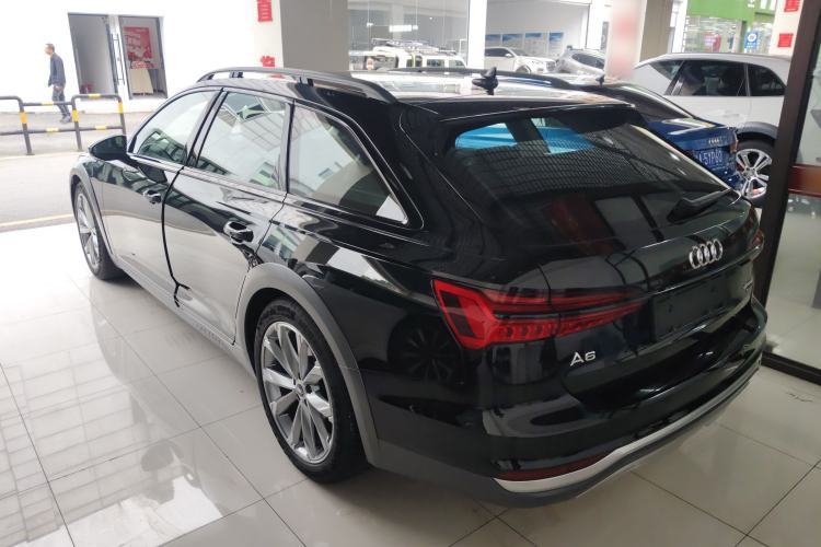 Used Audi A6 2024 allroad quattro 55 TFSI Prestige Off-Road Model