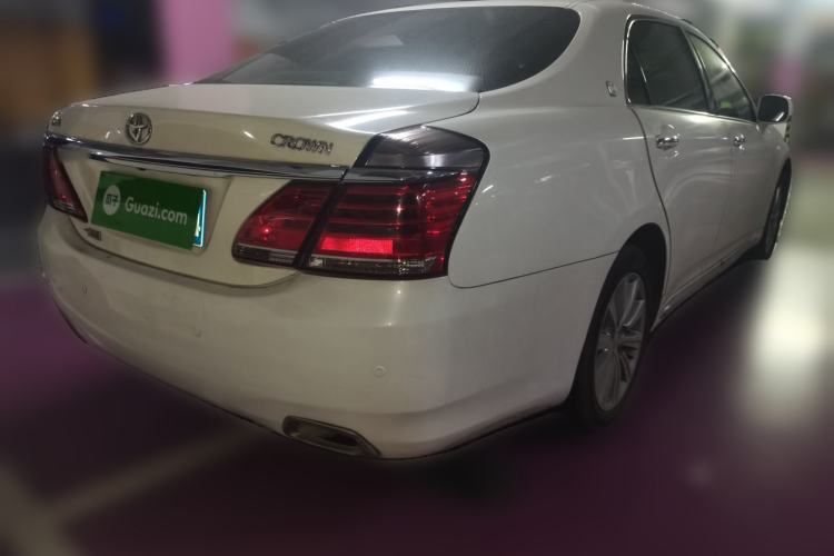 Used Toyota Crown 2012 2.5L Royal Comfort Edition Rear Right 45 Deg