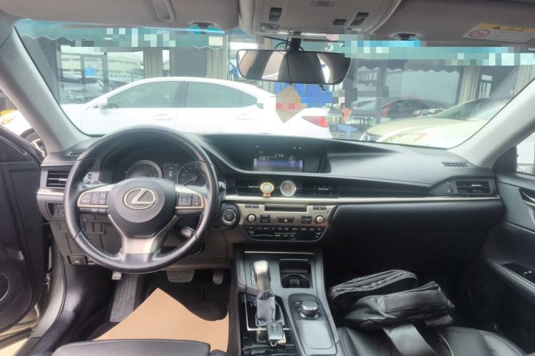 Used Lexus ES 2016 200 Midnight Special Limited Edition