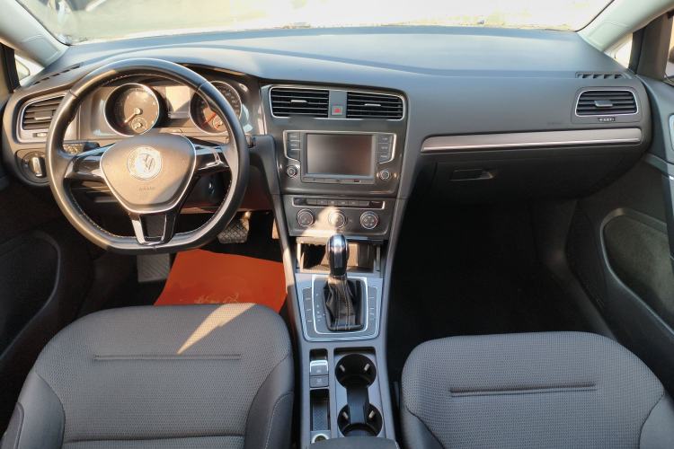 Used Volkswagen Golf 2017 1.6L Automatic Comfort Million-Vehicle Anniversary Edition