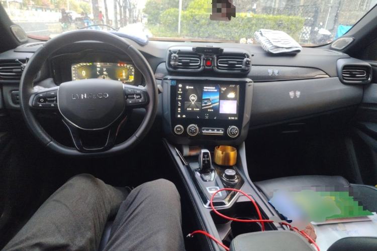 Used Lynk & Co 03 2021 1.5TD DCT Jing Champion Edition Center Console