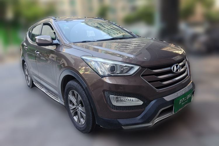 Used Hyundai Santa Fe 2013 2.4L Automatic 2WD Comfort Edition