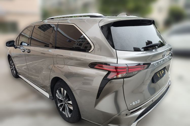 Used Toyota Granvia 2024 2.5L Hybrid Prestige PLUS Four-Wheel Drive Version Rear Left 45 Deg