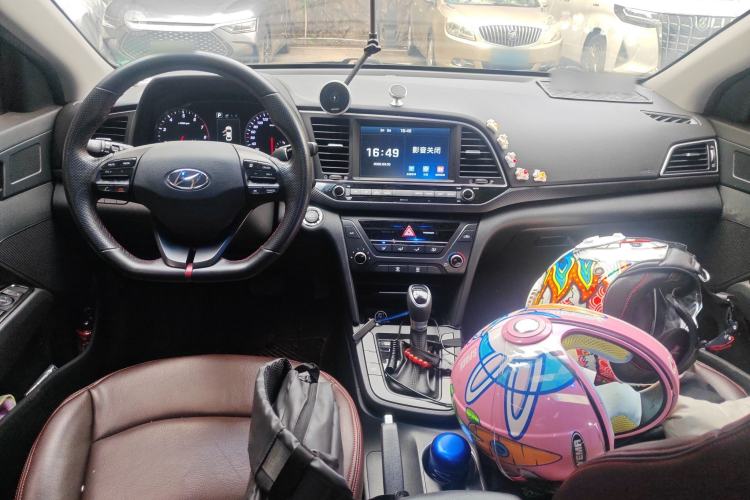 Used Hyundai Elantra (6th Generation / Lingdong) 2019 1.4T Dual-Clutch Xuan Dong · Dynamic Model