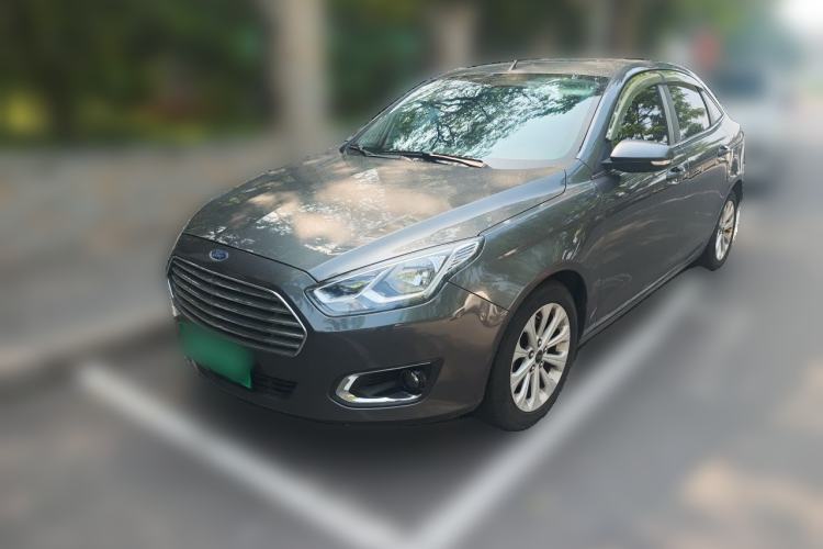 Used Ford Escort 2015 1.5L Automatic Fashion Model