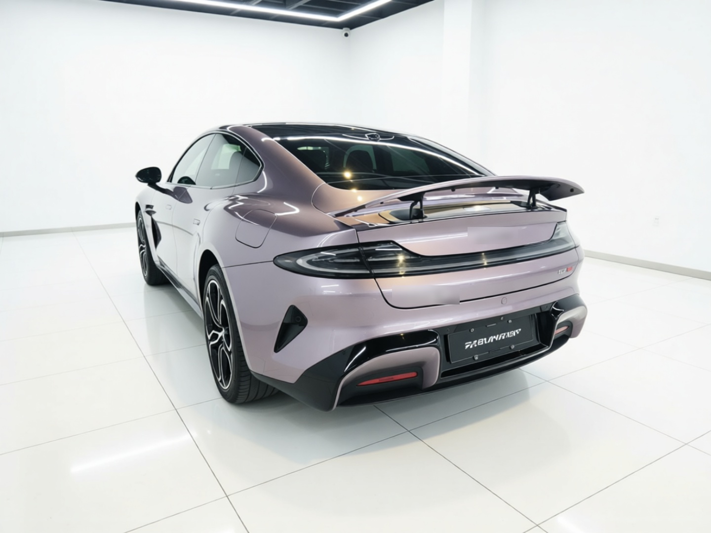 Xiaomi Auto SU7 2024 Four-Wheel Drive Ultra-Long Range Advanced Intelligent Driving Max Edition — снимка 4