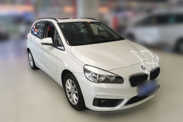 Used BMW 2 Series Active Tourer 2016 218i Fashion Model Front Right 45 Deg