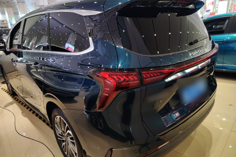 Used FORTHING Yacht 2022 1.5T DCT Chasing-the-Waves Edition
