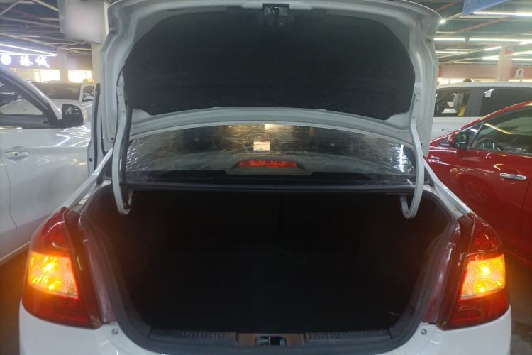 Used Geely Auto Diamond 2016 1.5L Manual Entry-Level Trim
