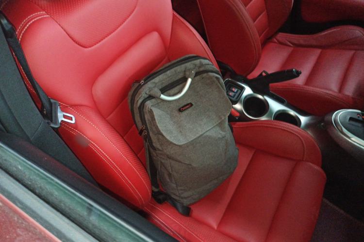 Used Infiniti ESQ 2014 1.6L Spontaneous Edition