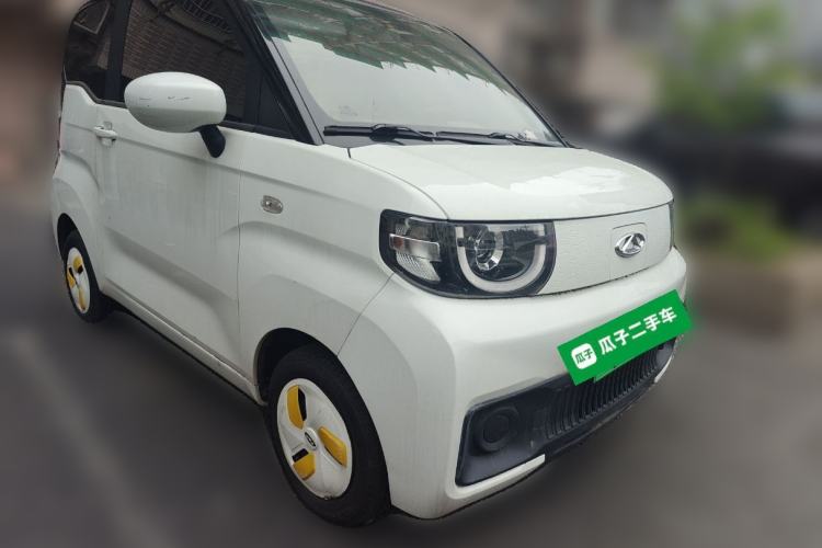 Used Chery QQ Ice Cream 2022 170km Sundae Phosphate Lithium-Ion Front Right 45 Deg