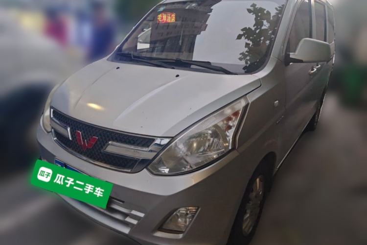 Used Wuling Rongguang V 2016 1.5L Standard Version