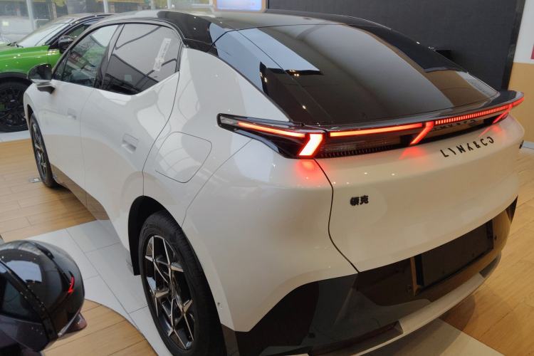 Used Lynk & Co Z20 2025 530 km Range Rear-Wheel Drive Max
