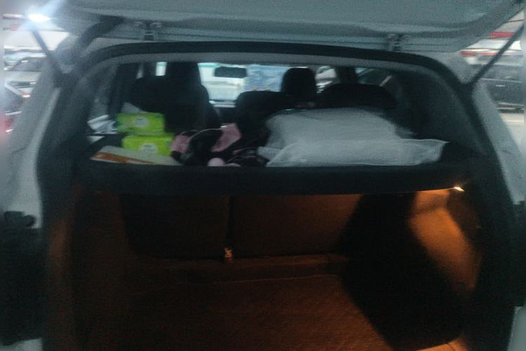 Used Volkswagen Tacqua 2020 1.5L Automatic Yue Trunk