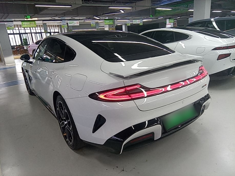 Xiaomi Auto SU7 2024 Four-Wheel Drive Ultra-Long Range Advanced Intelligent Driving Max Edition — снимка 4