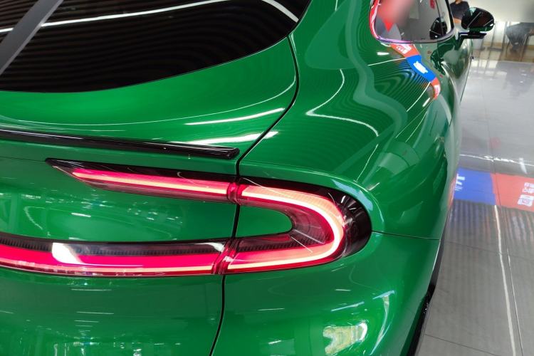 Used Xiaomi Auto YU7 2025 Ultra-Long Range High-Performance All-Wheel-Drive Max Edition
