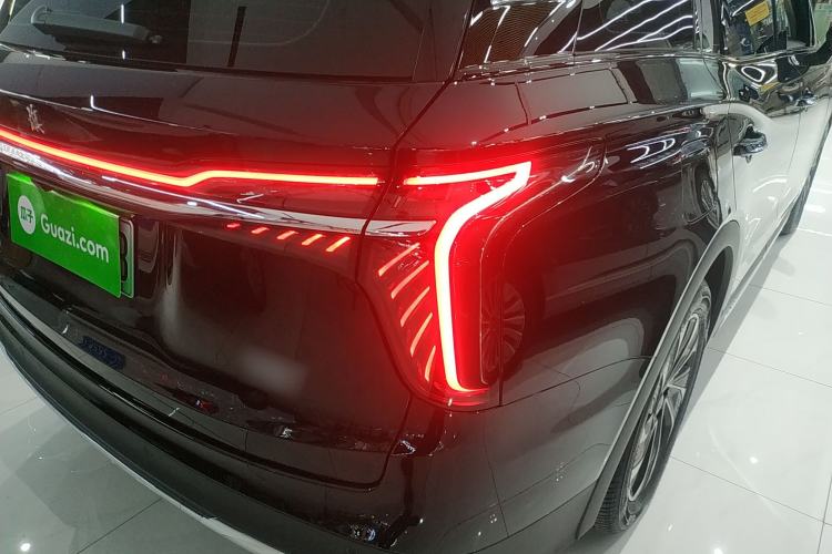 Used Hongqi HS7 PHEV 2024 2.0T PHEV Four-Wheel Drive Flagship Edition 6 Seats
