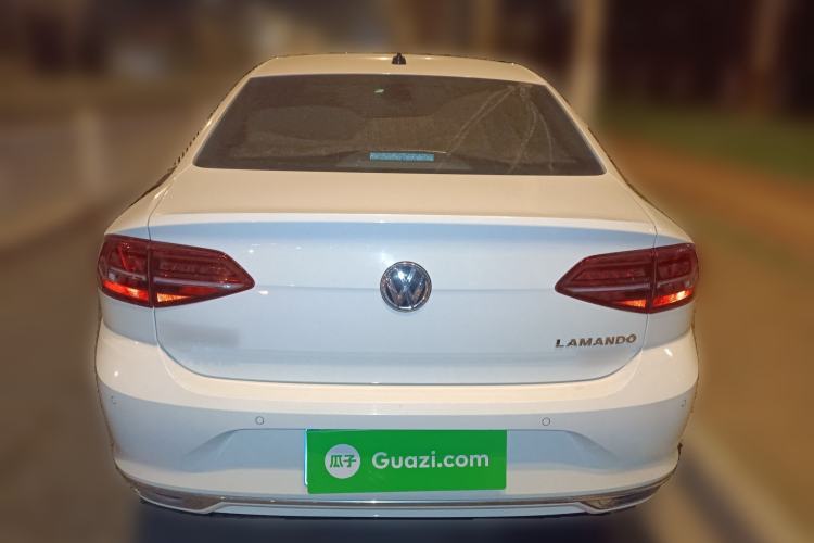 Used Volkswagen Lamando 2021 Facelift 280TSI DSG Comfort Edition (Manual Air Conditioning)