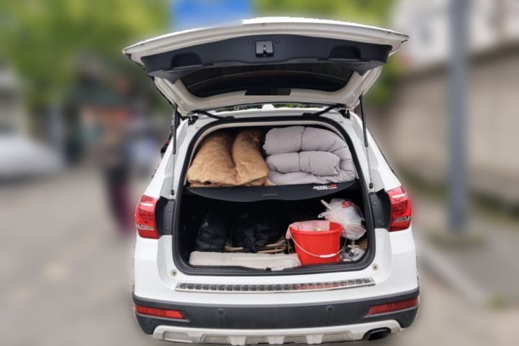 Used Haval H6 2018 Sport Edition 1.5T Automatic Two-Wheel Drive Elite Model China V Standard Trunk