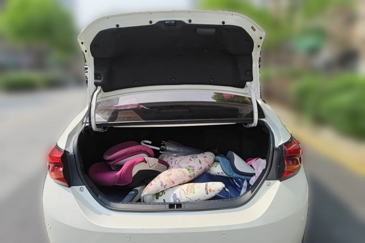 Used Toyota Levin 2017 Revised Dual-Engine 1.8H GS E-CVT Elite Sunroof Version China V Standard