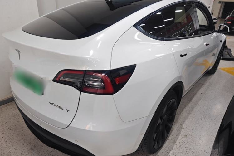 Used Tesla Model Y 2022 Rear-Wheel-Drive Version