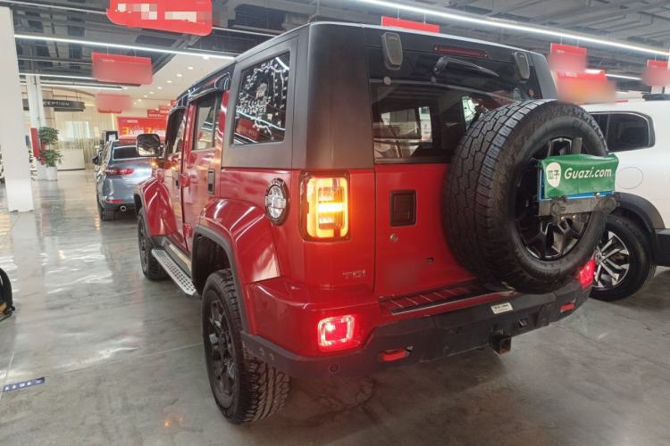 Used BAIC Off-Road BJ40 2023 2.0D Automatic Four-Wheel Drive Blade Hero Edition Adventurer Type (with Front and Rear Electronic Locks)