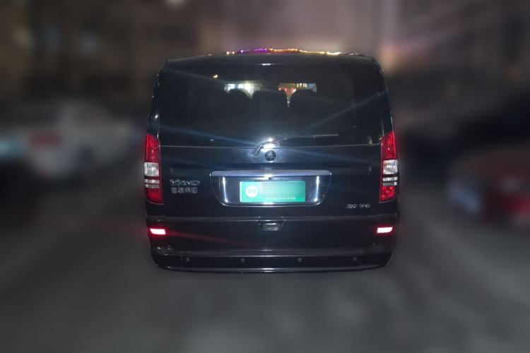 Used Mercedes-Benz Viano 2015 3.0L Partner Edition
