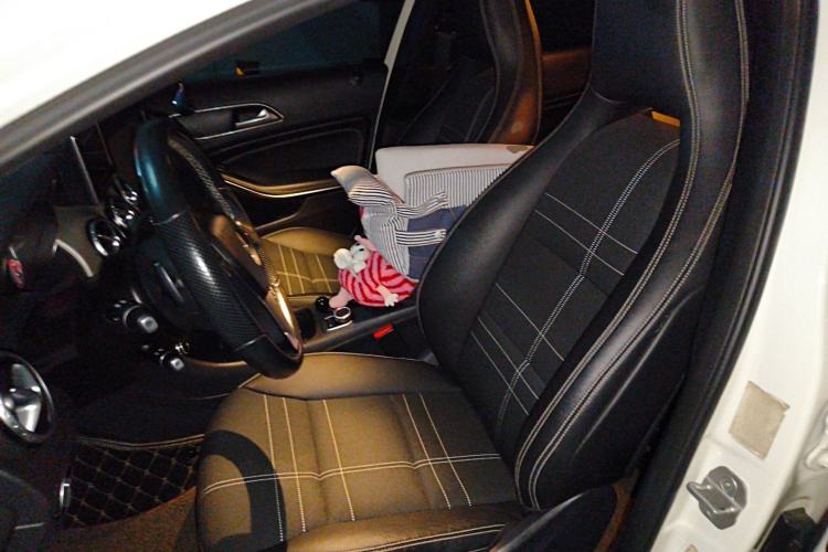 Used Mercedes-Benz GLA 2015 GLA 200 Left Front Seat