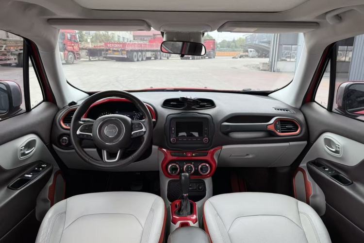 Used Jeep Renegade 2017 180T Automatic Smart Version