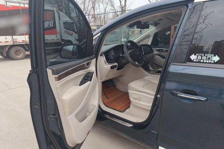 Used GAC Trumpchi M8 2018 320T Luxury Edition Interior 1