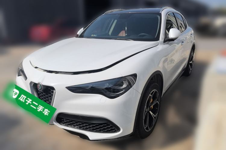 Used Alfa Romeo Stelvio 2017 2.0T 200HP Luxury Edition