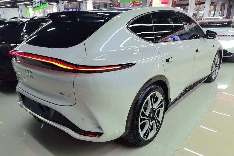 Used IM LS7 2023 100kWh Lux Rear-Drive Version