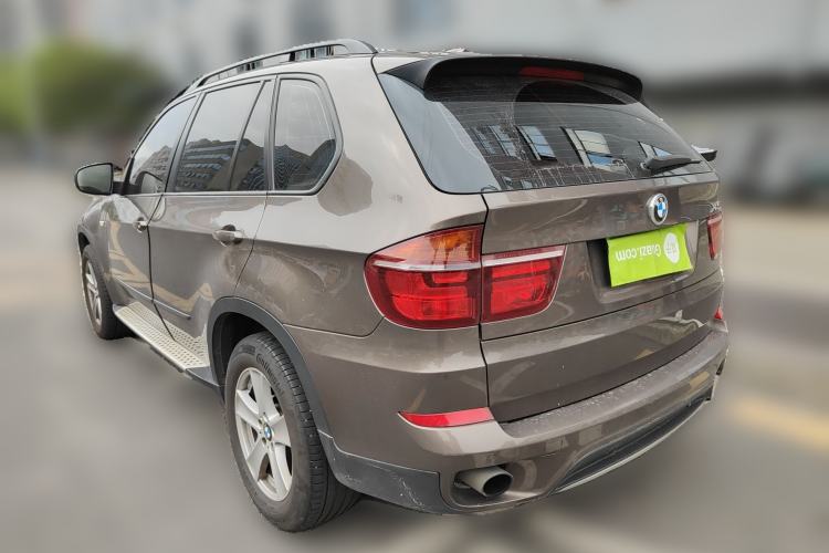 Used BMW X5 2013 xDrive35i Leading Model Rear Left 45 Deg