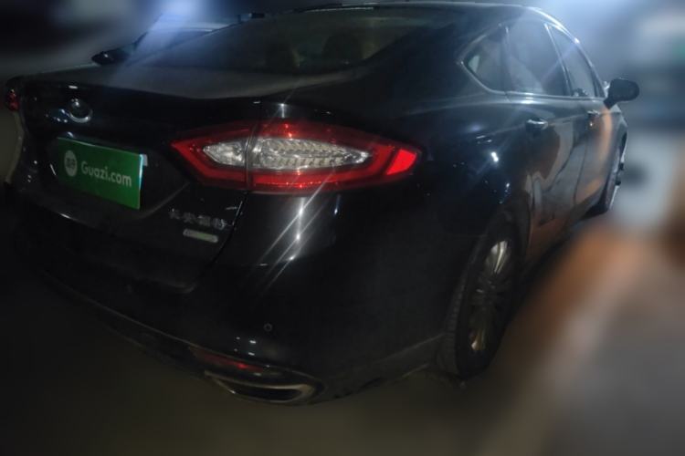 Used Ford Mondeo 2013 2.0L GTDi 200 Fashion Edition Rear Right 45 Deg