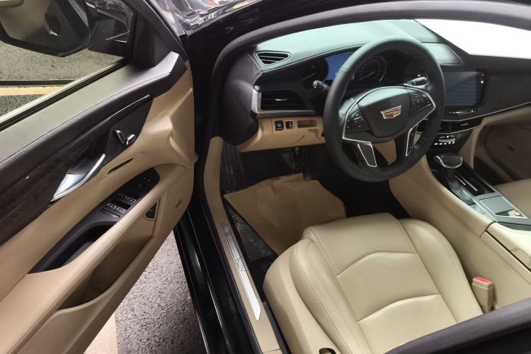 Used Cadillac CT6 2016 28T Fashion Edition
