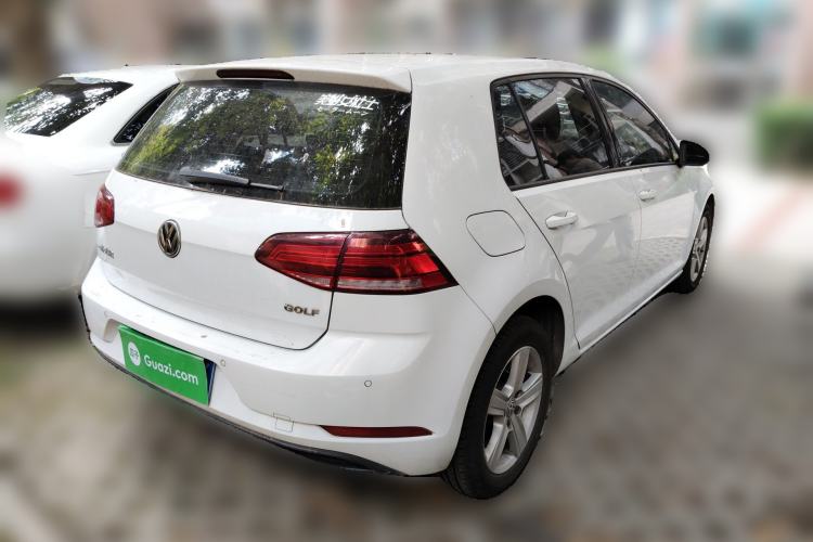 Used Volkswagen Golf 2018 1.6L Automatic Fashion Model
