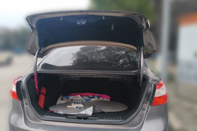 Used Ford Focus 2012 Sedan 1.6L Automatic Comfort Model
