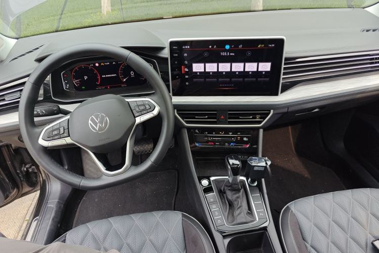 Used Volkswagen Sagitar 2023 300TSI DSG Excellence Edition