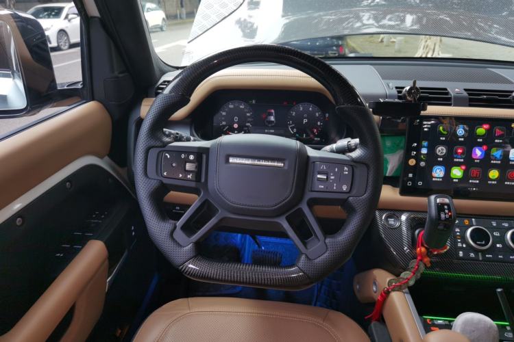 Used Land Rover Defender 2025 110 3.0T P400 – Dynamic HSE
