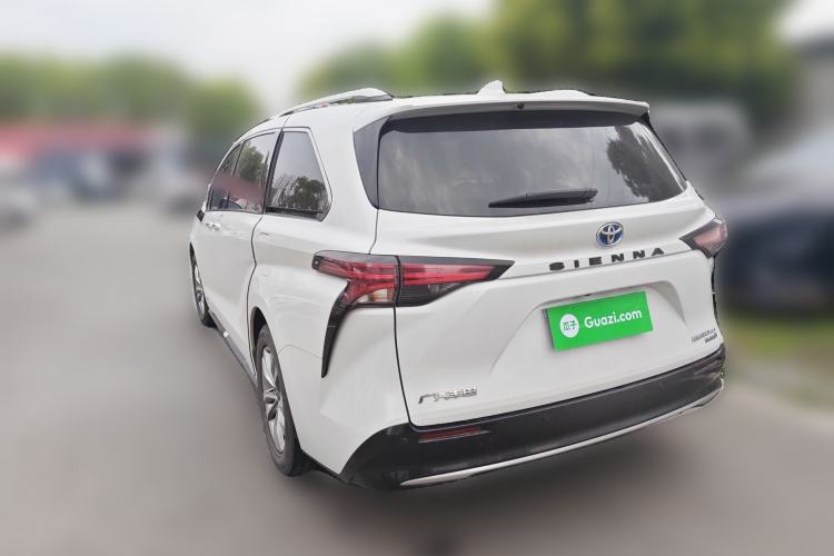 Used Toyota SIENNA 2021 2.5L Hybrid Ultimate Edition Rear Left 45 Deg