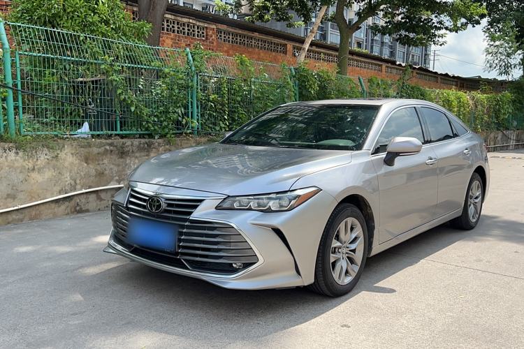 Used Toyota Avalon 2019 2.0L Luxury Edition China VI Standard